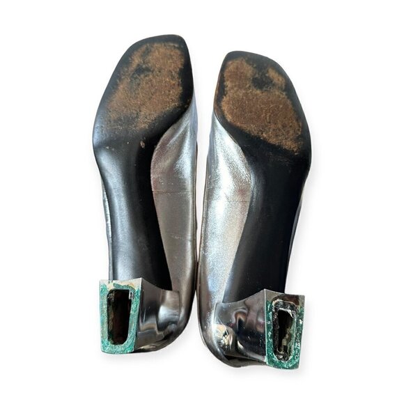 Vintage 60s Christian Dior Souliers Silver Mod Pumps with Metal Discs. Size 7 1 - Picture 9 of 16